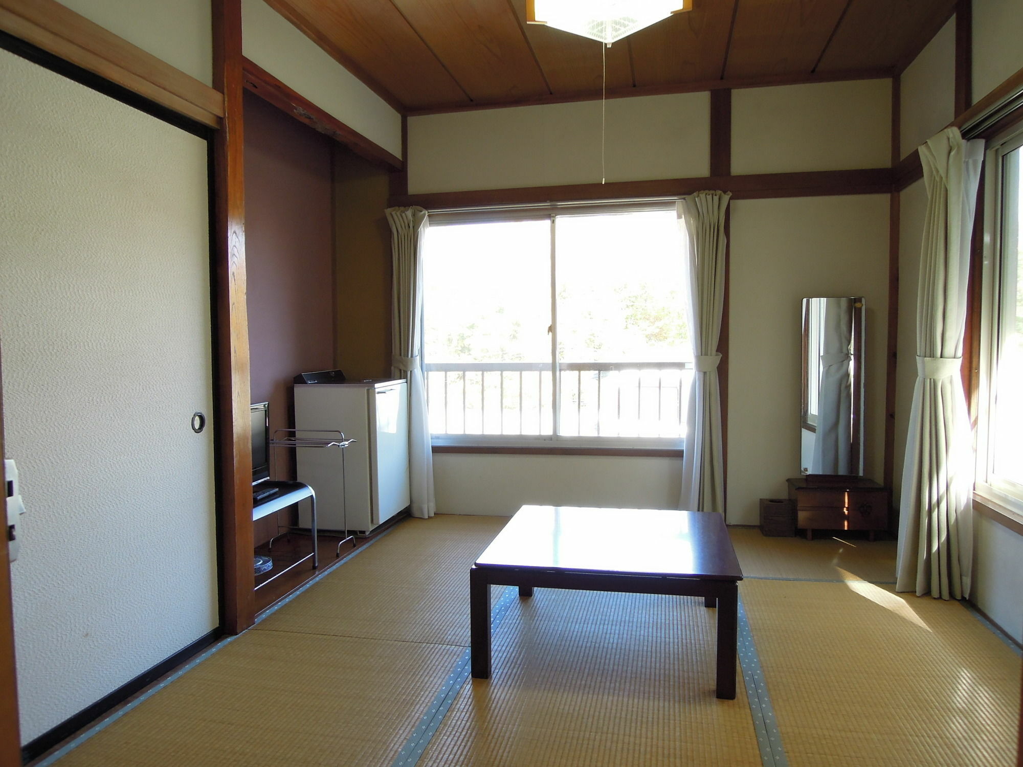 Guest House Misaki-Sou Yamanakako Exteriör bild